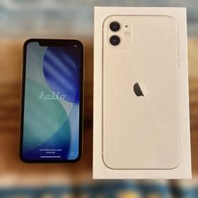 Apple iPhone 11 本体