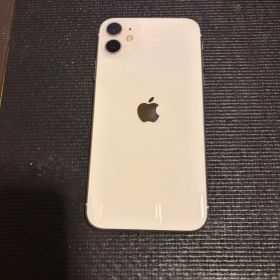 iPhone 11 ホワイト 128GB 本体