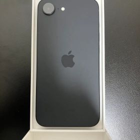 Apple iPhone 16e 256GB