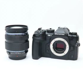 【中古】 《良品》 OM SYSTEM OM-1 Mark II 12-40mm F2.8 PRO II レンズキット 【前ラバー後ラバーカードスロット蓋ラバー背面液晶モニターラバー左前ラバー部品交換/各部点検済】 [ デジタルカメラ ]