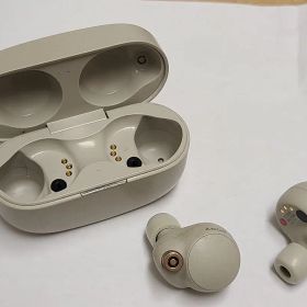 SONY WF-1000XM4 プラチナシルバー