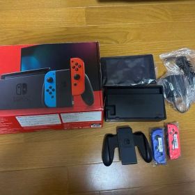 【箱・付属品完備】Nintendo Switch ジャンク品 ブルースクリーン