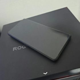 【美品・付属品あり】ROG phone 9 pro 16GB/512GB