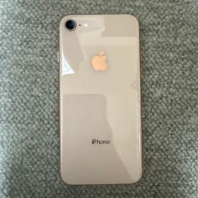 Apple iPhone 8 ゴールド