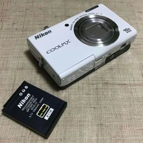 Nikon COOLPIX S6200 デジタルカメラ ホワイト