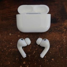 AirPods Pro 3 中古 28,160円 | ネット最安値の価格比較 プライスランク