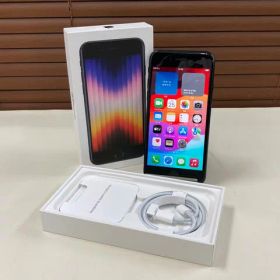 iPhone SE 第3世代 128GB 本体 SIMフリー 【中古品】 白ロム Midnight ミッドナイト MMYF3J/A iPhone SE3 〇判定