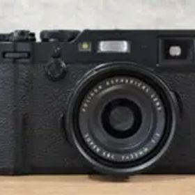FUJIFILM X100F Black ブラック