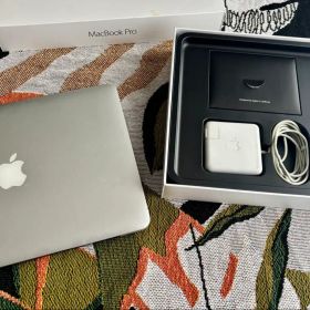Apple MacBook Pro 2015 （Retina display）