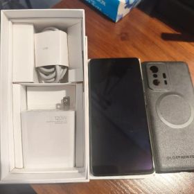 Xiaomi 11T Pro メテオライトグレー 256GB ケース付き