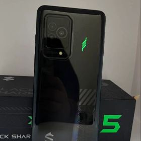 Black Shark 5 ゲーミングスマートフォン