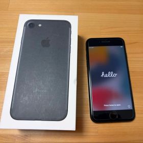 Apple iPhone 7 ブラック 256GB 本体 SIMフリー