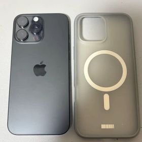 極美品 iPhone16 Pro Max 256GB ブラックチタニウム