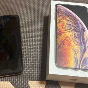 iPhone XS MAX256GBゴールド 本体