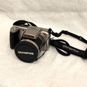 OLYMPUS SP-800UZ