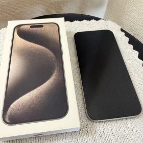 【美品】iPhone 15Pro ナチュラルチタニウム 256GB本体