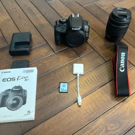 ❤️超軽量コンパクト一眼レフ❤️Canon EOS Kiss X7 レンズキット