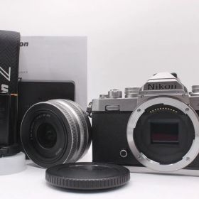 ★極上美品★ニコン NIKON Z fc / 16-50mm F3.5-6.3 VR レンズキット シルバー ショット数 1348回 #6711@g RO3756