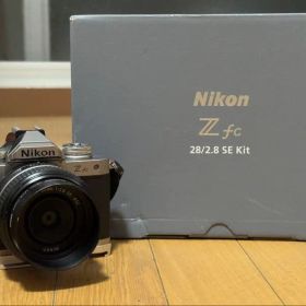 Nikon Z fc 28/2.8 SE Kit+35-135 Nikkor