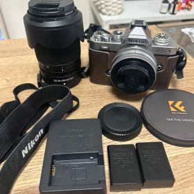 Nikon Z fc ミラーレスカメラ 本体とレンズセット