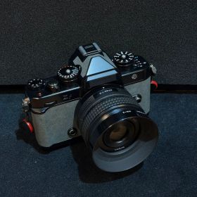 【美品】NikonZf ストーングレー 40mmf/2レンズキット