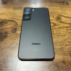 Samsung Galaxy S22 ブラック 本体 SGG13 値下げ。
