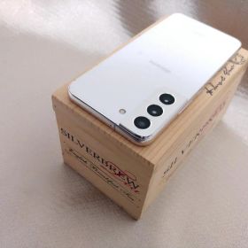 美品 バッテリー良 Galaxy S22 SC-51C ホワイト 豪華おまけ