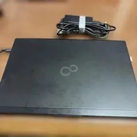 第8世代LIFEBOOK U939/B B5ノートPC Core i5 8GB②