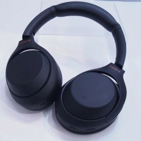 ソニー SONY ワイヤレスヘッドホン WH-1000XM4 【中古】