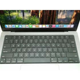 【中古】Apple MacBook Pro 14インチ CTO (14インチ,M3,2023) スペースグレイ M3(CPU:8C/GPU:10C)/8G/512G【川崎】保証期間1ヶ月【ランクB】