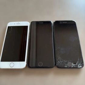 【ジャンク品】iPhone 6.7ゴールド ブラック 3台