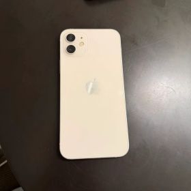 Apple iPhone 12 ホワイト