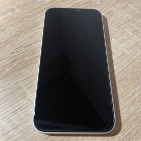 8173 iPhone 12 64GB ホワイト 動作確認済み