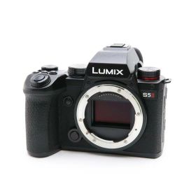 【中古】 《美品》 Panasonic LUMIX S5II ボディ DC-S5M2 ブラック [ デジタルカメラ ]