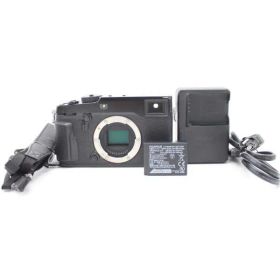 ショット数20894！■美品■ FUJIFILM フジフイルム ミラーレス一眼 X-Pro2 ボディ ♯93005