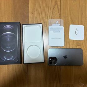 ユ*キ様 iPhone12 ProMax 256gb 背面割れ