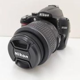 デジタルカメラ D5000ダブルズームキット NIKON