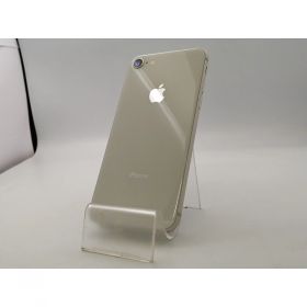 【中古】Apple au 【SIMロック解除済み】 iPhone 8 64GB シルバー MQ792J/A【大阪堂島】保証期間1ヶ月【ランクC】