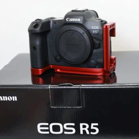 美品❗️Canon EOS R5 本体 アクセサリー付属レリーズ回数3000以下❗️