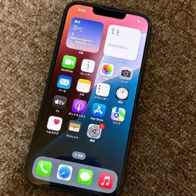 Apple iPhone13 グリーン