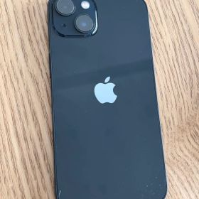 Apple iPhone 13 ブラック 本体