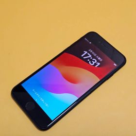 iPhone SE3 64GB｜24時間以内発送#430