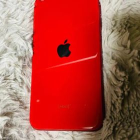 iPhone SE 第3世代 RED
