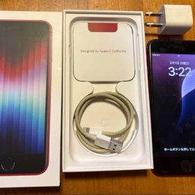 iPhone SE 第3世代 64GB SIMフリー 充電ケーブル・ACアダプタ