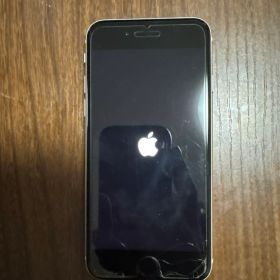 iPhone SE 第3世代 64GB スターライト SIMフリー