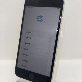 Apple iPhone SE(第3世代)ホワイト 本体