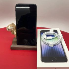 Apple iPhone SE (第3世代) 64GB ブラック 本体