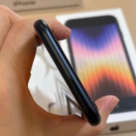 【期間限定／超美品】iPhone SE3 64GB｜SIMフリー｜ブラックモデル