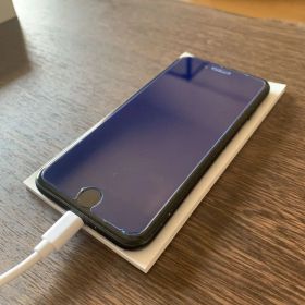 iPhone 7 Jet Black 256 GB SIMフリー