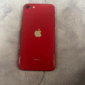Apple iPhone SE (レッド)